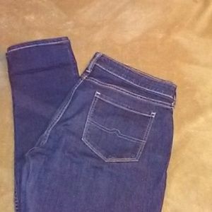 Arizona jeans company